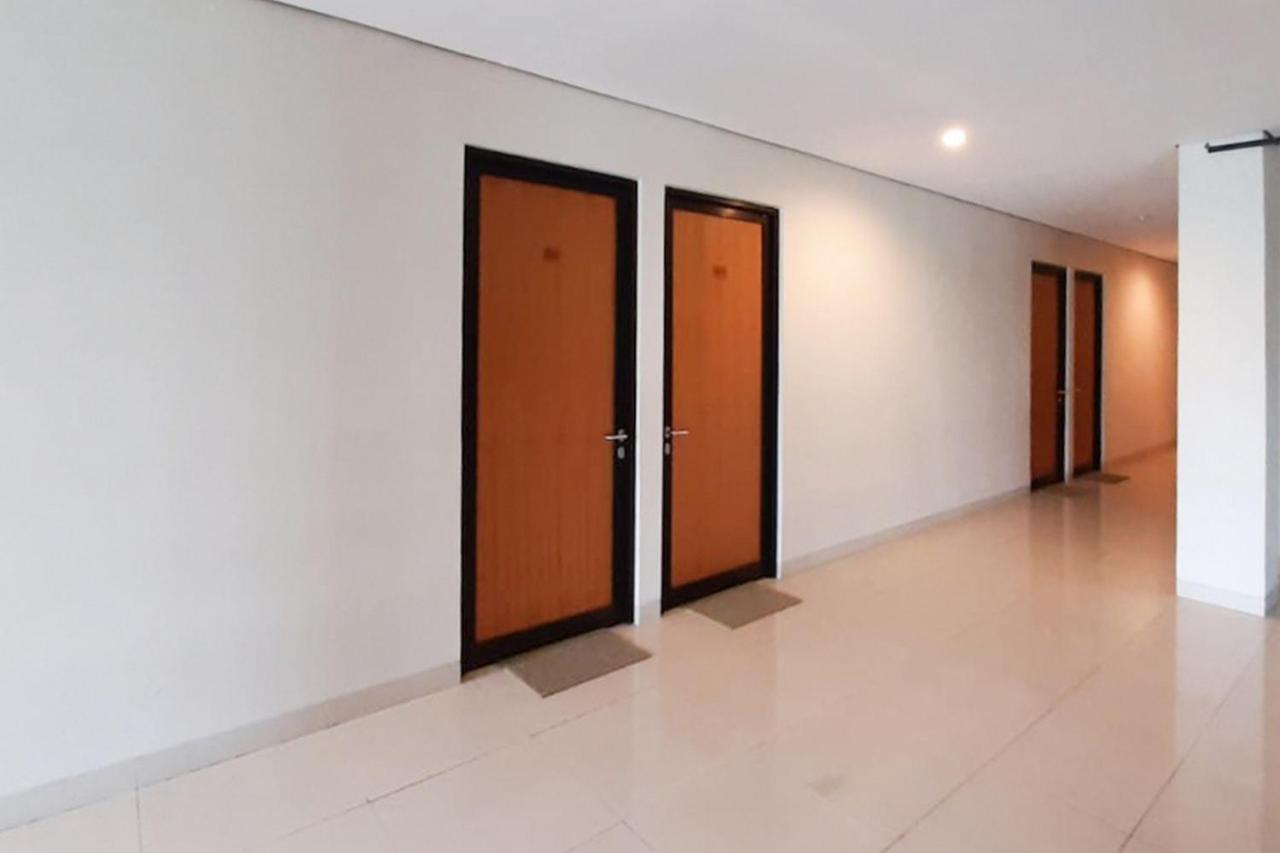 Reddoorz Plus @ Bitung City Center Exteriör bild